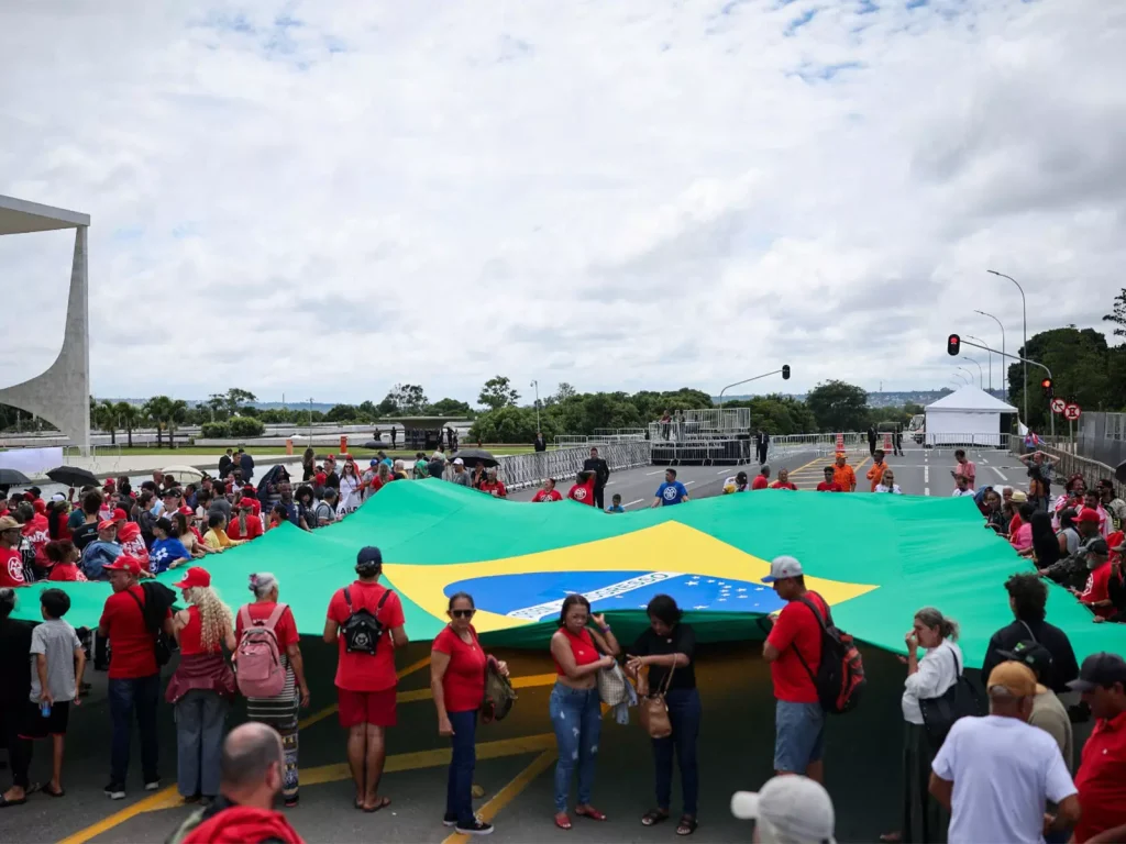 બ્રાઝિલે ભારત સાથે ફાર્મા ક્ષેત્રમાં સહયોગ વધારવાનો પ્રસ્તાવ મૂક્યો હતો Brazil ने भारत के साथ फार्मा क्षेत्र में सहयोग बढ़ाने का प्रस्ताव रखा