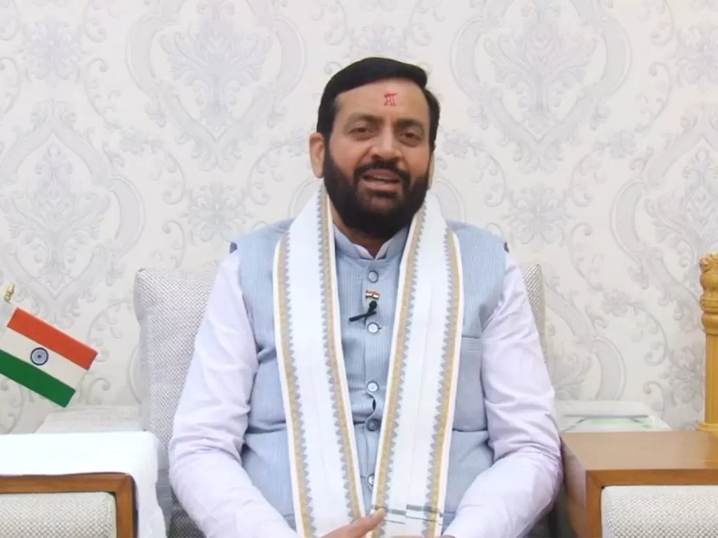 हरियाणा के CM ने CMGGA के साथ स्वच्छता, अपशिष्ट प्रबंधन और प्रशासनिक सुधारों की...