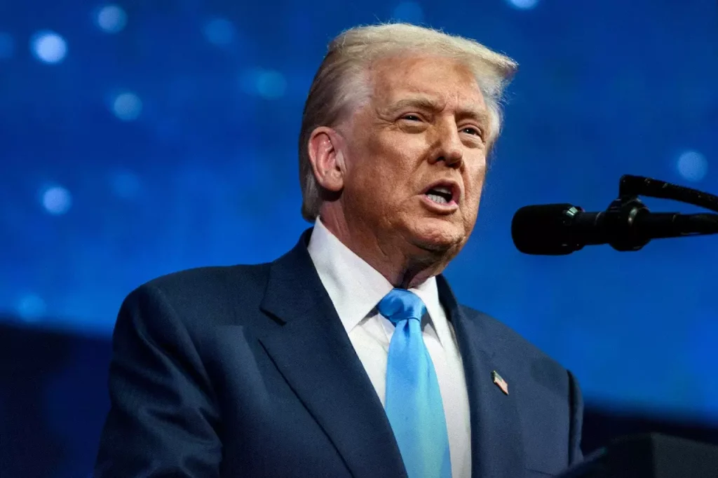 US सुप्रीम कोर्ट में हार से नाराज़ ट्रंप ने 10% ग्लोबल टैरिफ़ की घोषणा की