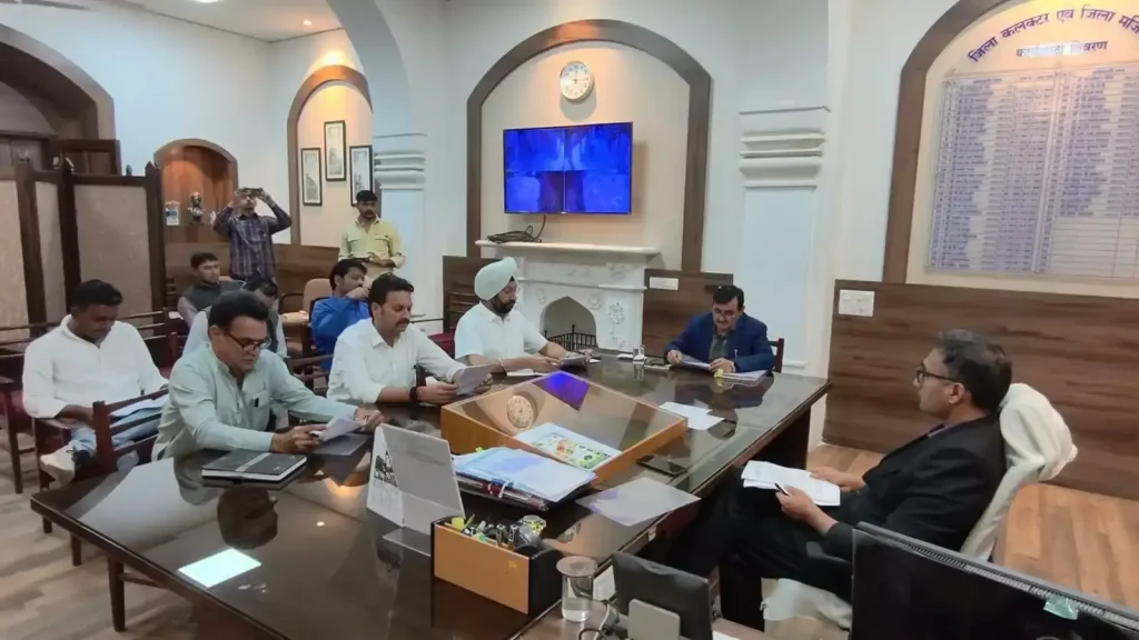 જોધપુર: SIR પ્રક્રિયા પક્ષકારોને વિગતવાર સમજાવી Jodhpur: दलों को विस्तार से समझाई गई एसआईआर प्रक्रिया