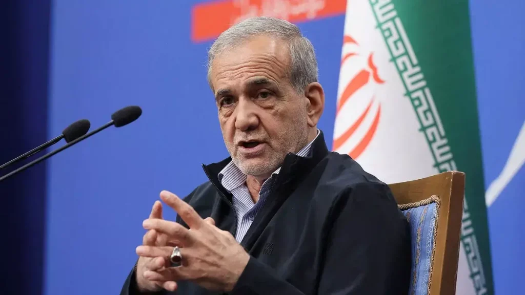 ईरान US मिलिट्री दबाव के खिलाफ मजबूती से खड़ा है, राष्ट्रपति पेजेशकियन ने...