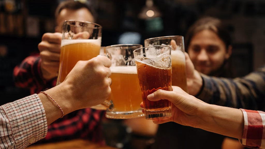 होली 2026 पर कोई ड्राई डे नहीं? यहां सटीक जानकारी जानें