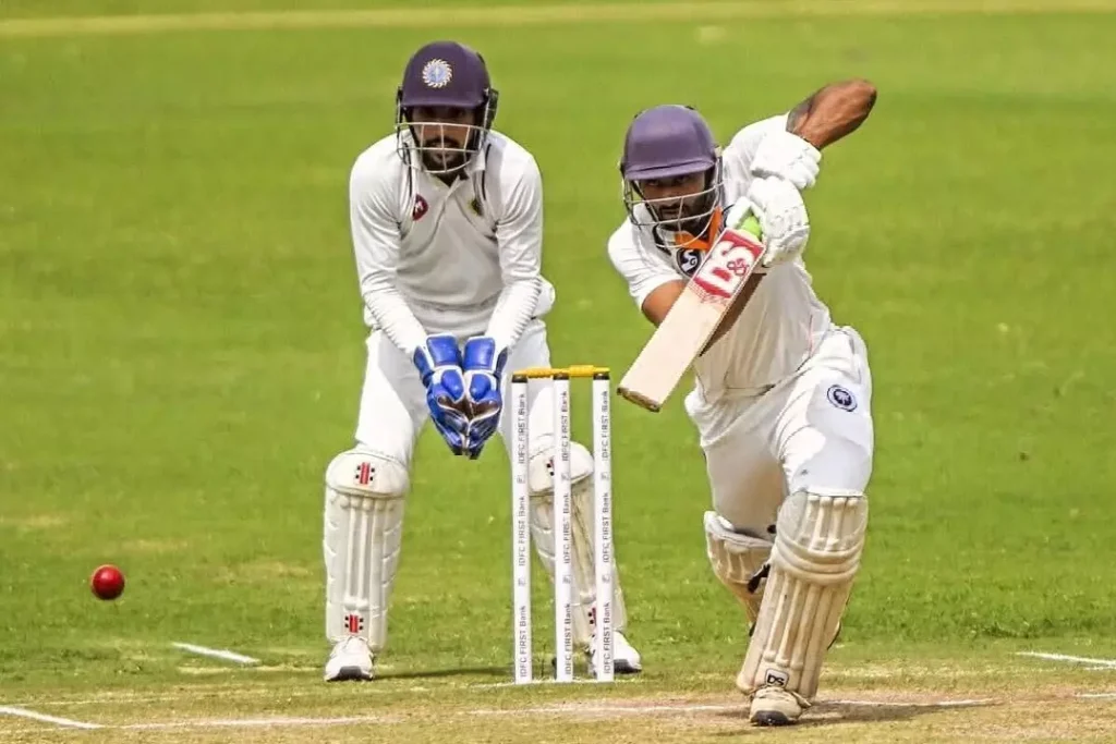 કર્ણાટક-અનીશ હેડબટ કેસમાં J&K કેપ્ટન ડોગરાને દંડ कर्नाटक-अनीश हेडबट मामले में J&K कप्तान डोगरा पर जुर्माना