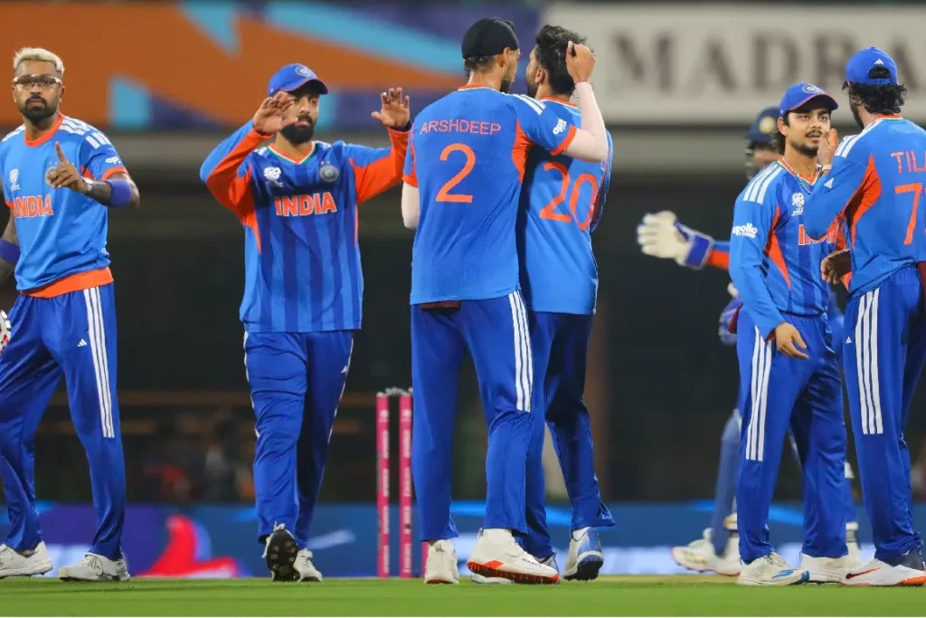 T20 WC: गावस्कर ने कहा, वेस्टइंडीज को हल्के में नहीं लेना चाहिए