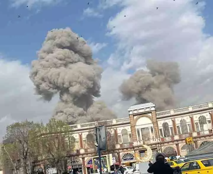 ઈરાન પર ઈઝરાયેલ-અમેરિકાનો મોટો હુમલો… રાષ્ટ્રપતિ ભવન, ગુપ્તચર સંસ્થા… इजराइल-अमेरिका का ईरान पर बड़ा हमला...राष्ट्रपति भवन, खुफिया एजेंसी...