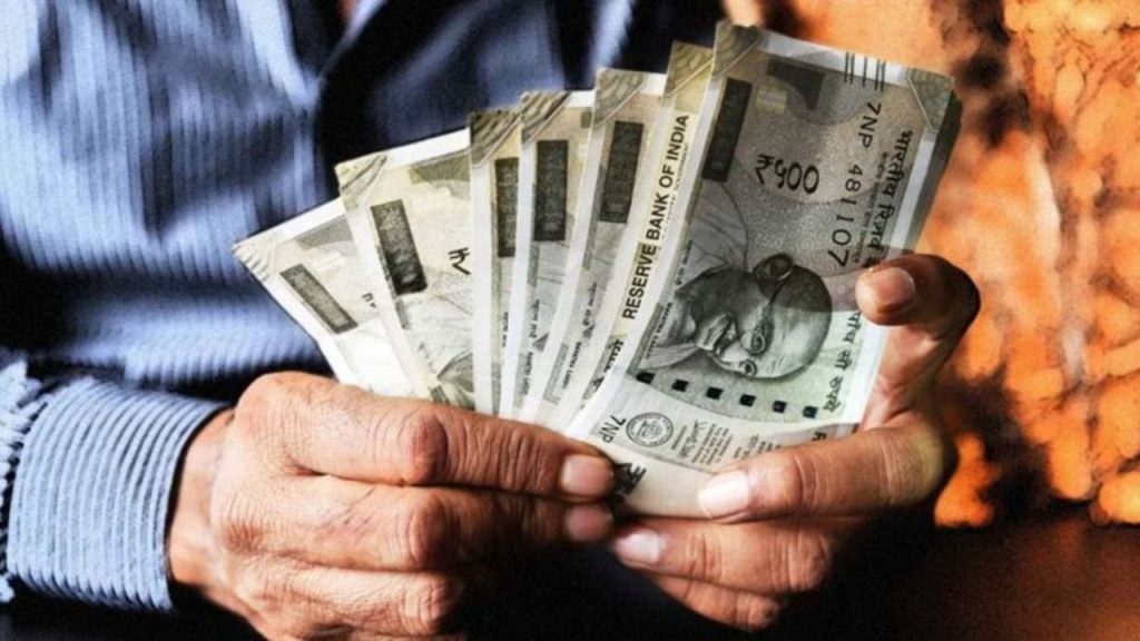 8वें वेतन आयोग में 9 लाख का एरियर! इस फॉर्मूले से मालामाल हो जाएंगे सरकारी कर्मचारी | 8th Pay Commission arrears of 9 lakh rupees for government employees with this...