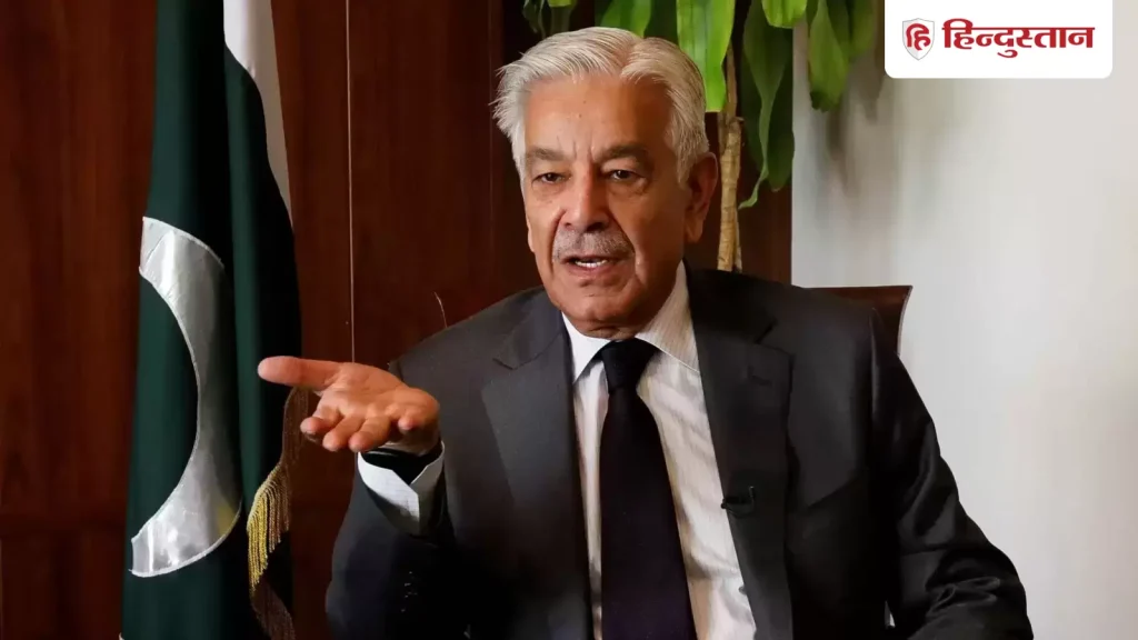 55 लाख का गियर पहनता है बलूच विद्रोही, पाक सेना के पास वैसे हथियार नहीं; रक्षा मंत्री का...