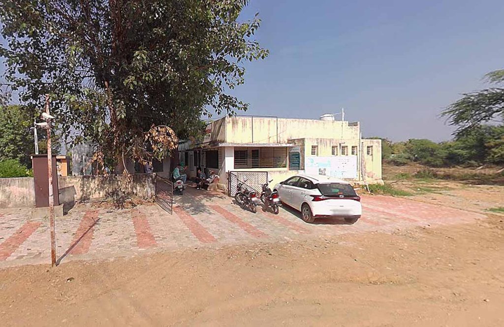 ચેકડેમ વિવાદમાં અરજી કરનાર ખેડૂતની જમીન પર ઉભેલા પાકમાં જેસીબી ફેરવી...