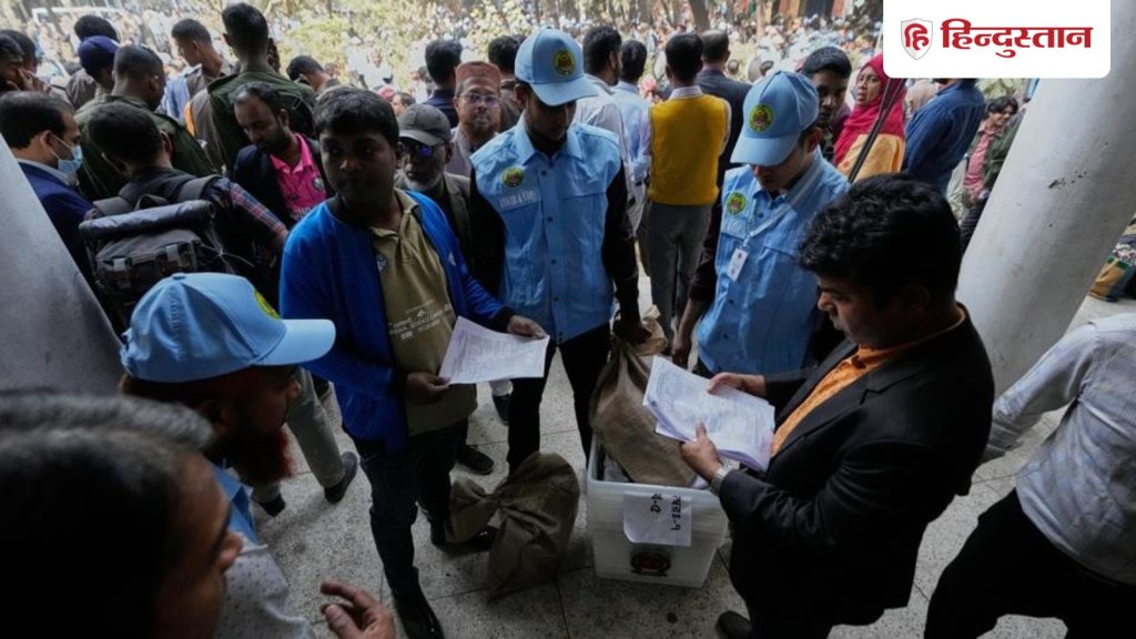 Bangladesh Chunav 2026 LIVE: बांग्लादेश को मिलेगा नया PM, मतदान शुरू; BNP या जमात, किसका पलड़ा है...