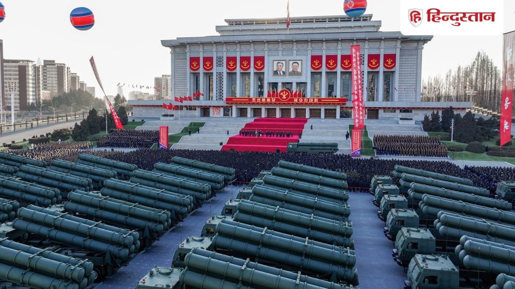 ટ્રમ્પ વાટાઘાટોની ઓફર કરતા રહ્યા, જ્યારે કિમ જોંગે ‘વિશ્વના સૌથી… बातचीत का ऑफर देते रह गए ट्रंप, उधर किम जोंग ने दिखाया 'दुनिया का सबसे...