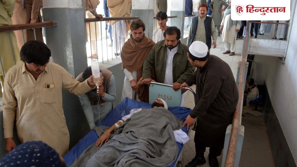 फिर दहला पाकिस्तान; आत्मघाती हमलावर ने मदरसे के पास खुद को उड़ाया, 16 की मौत