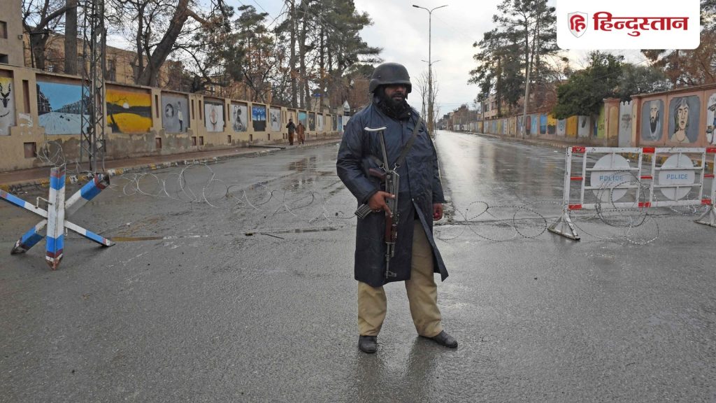 जमीन खा गई या...बलोचिस्तान में कहां गायब हो रहे लोग; &lsquo;डेथ स्क्वॉड&rsquo; से क्या...