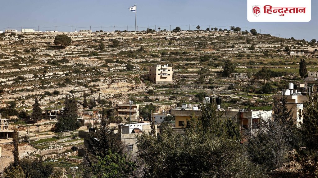 वेस्ट बैंक में जमीन पर कब्जे की तैयारी में इजरायल, ये 8 मुस्लिम देश हुए...