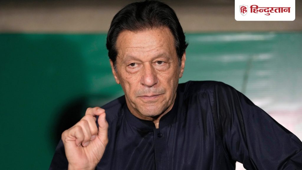 पाकिस्तान की जेल में इमरान खान की आंख की जांच, फिर भी क्यों भड़की पीटीआई?