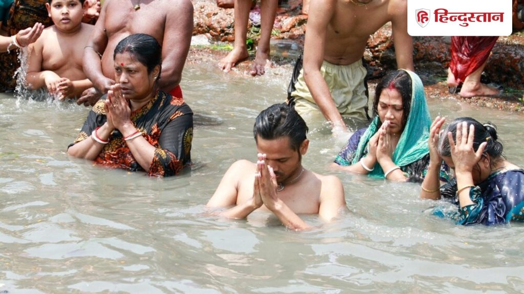 कब है फाल्गुन अमावस्या, पितरों को प्रसन्न करने के लिए क्या...