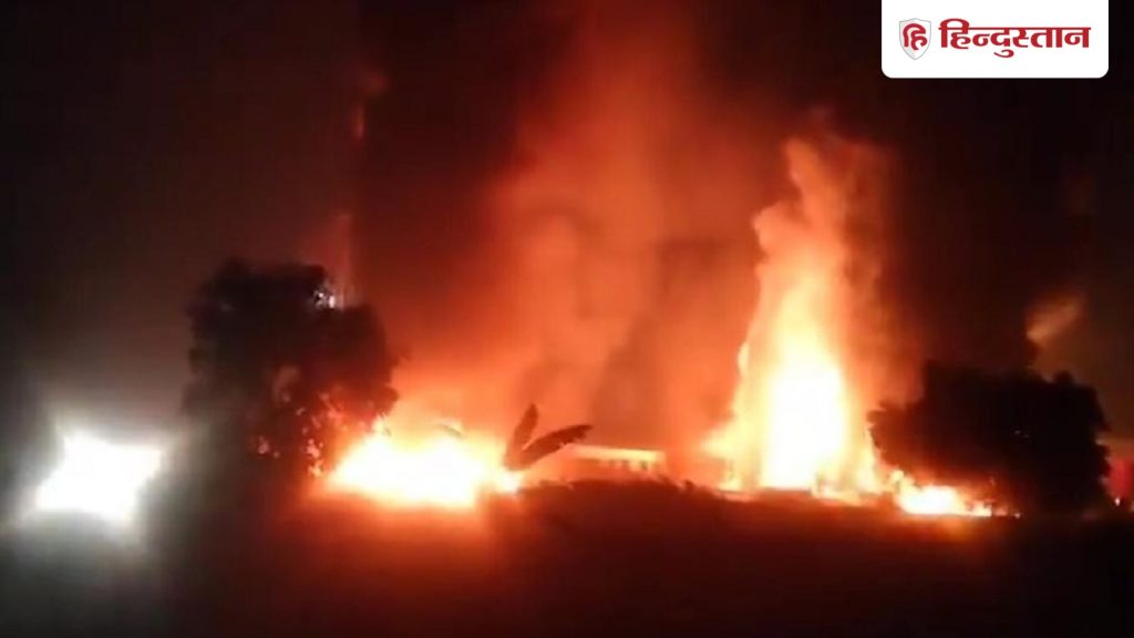 पाकिस्तान के खैबर पख्तूनख्वा में आत्मघाती हमला, दो सैनिक और पांच आतंकियों...