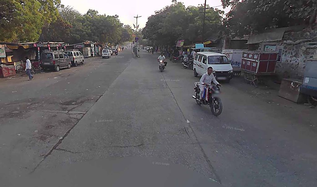 ગારિયાધારનો આઈકોનીક રોડ સરકારી તંત્રનો નથી !