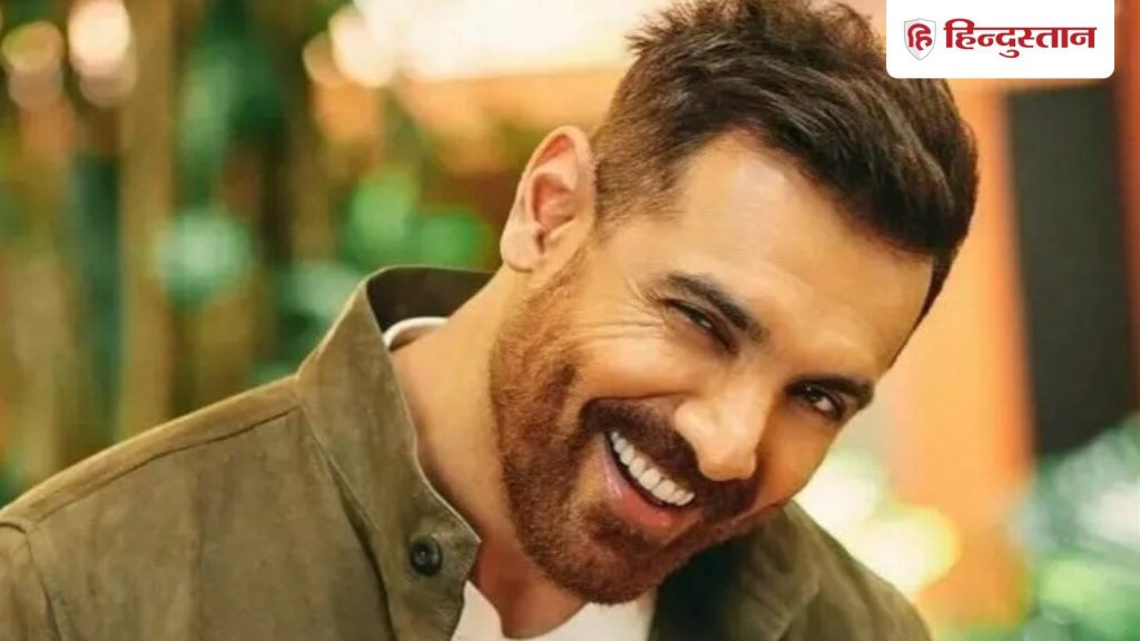 जॉन अब्राहम ने मेल एक्टर्स संग अपने इक्वेशन पर की बात, बोले- अभिषेक बच्चन को...