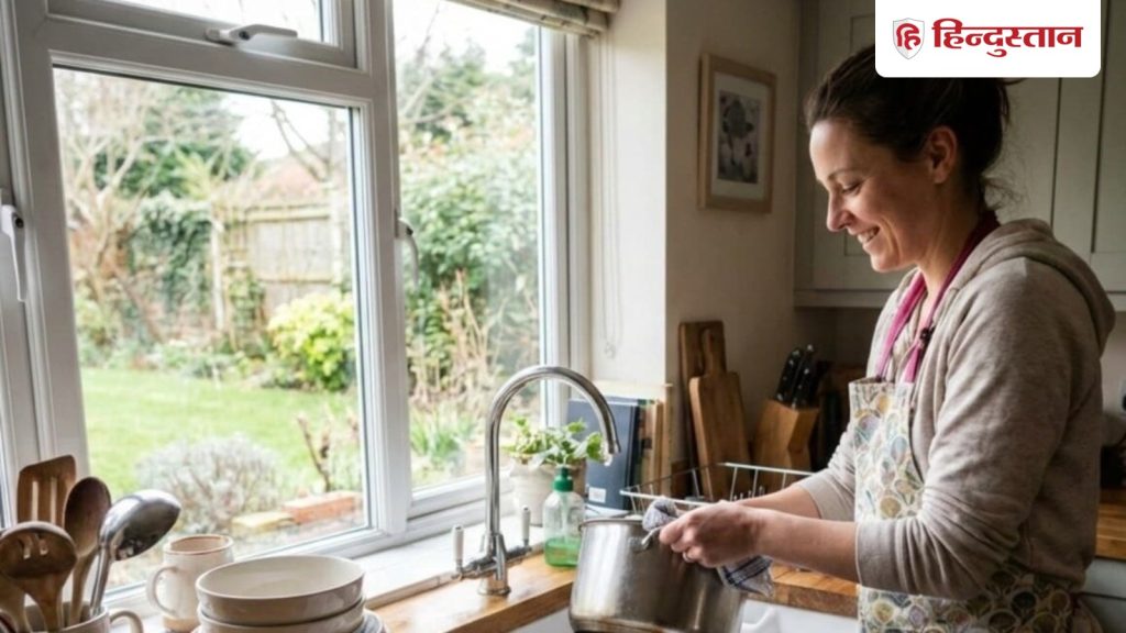 वास्तु शास्त्र: किचन में भूलकर भी ना रखें ये 3 चीजें, घर का वास्तु होता है खराब