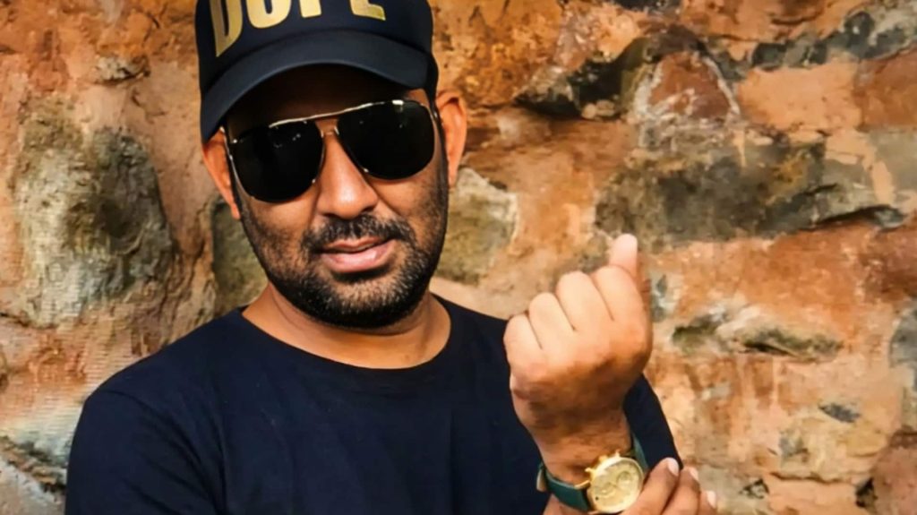 सिद्धू मूसेवाला हत्याकांड में दिल्ली पुलिस की बड़ी गिरफ्तारी, 49वीं बार पकड़ में आया 'बॉबी कबूतर'