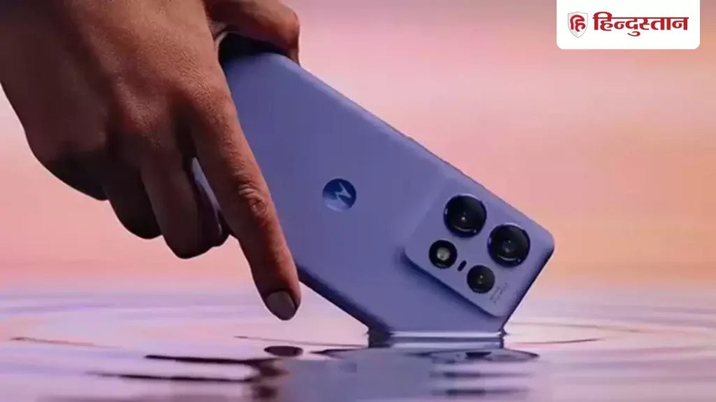 बजट में आया Motorola का महंगा फोन, मिल रहा ₹12000 सस्ता, इसमें 125W चार्जिंग सपोर्ट, 50MP सेल्फी...