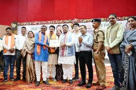 મુખ્યમંત્રી સાઈએ હોળીના તહેવાર પહેલા ખેડૂતોને આપી ખુશીની ભેટ मुख्यमंत्री साय ने दी होली पर्व से पहले किसानों को खुशियों की सौगात