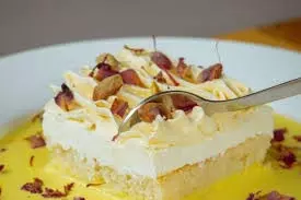 થંડાઈ ફ્લેવર્ડ મિલ્ક કેક: આ હોળીમાં કંઈક નવું બનાવો – થંડાઈ ફ્લેવર્ડ મિલ્ક કેક Thandai Flavoured Milk Cake :इस होली बनाएं कुछ नया - थंडाई फ्लेवर मिल्क केक