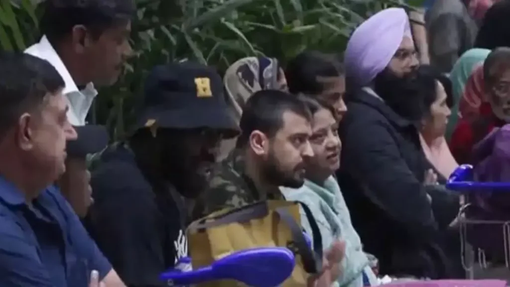 ઈઝરાયેલ-ઈરાન સંઘર્ષ વચ્ચે દિલ્હી એરપોર્ટ પર મુસાફરો ફસાયા છે Israel-Iran संघर्ष के बीच दिल्ली एयरपोर्ट पर फंसे यात्री