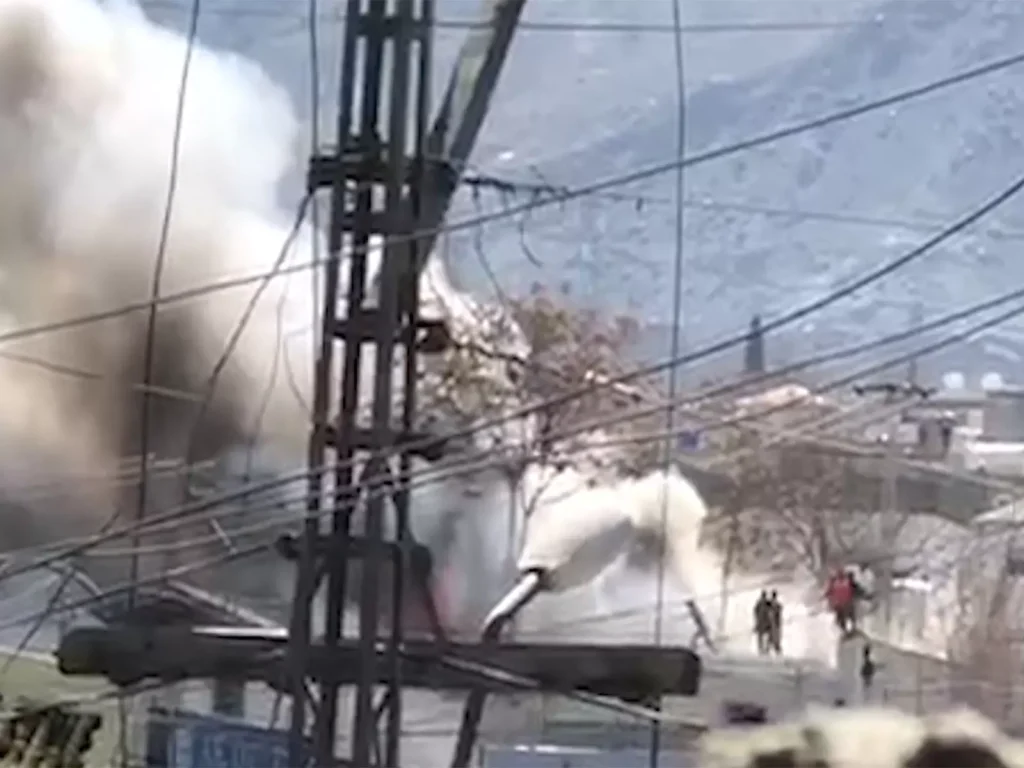 खामेनेई की मौत के विरोध में गिलगित-बाल्टिस्तान में हुए प्रदर्शनों में 7...