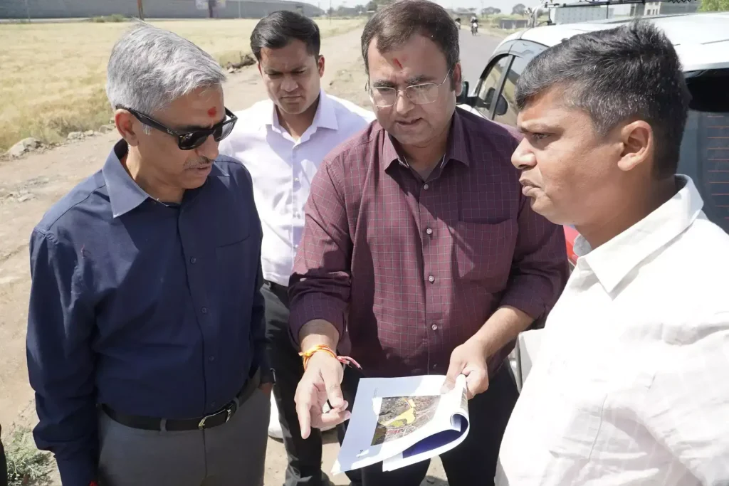 Ujjain: सिंहस्थ तैयारियों का जायजा लेने पहुंचे एसीएस संजय दुबे