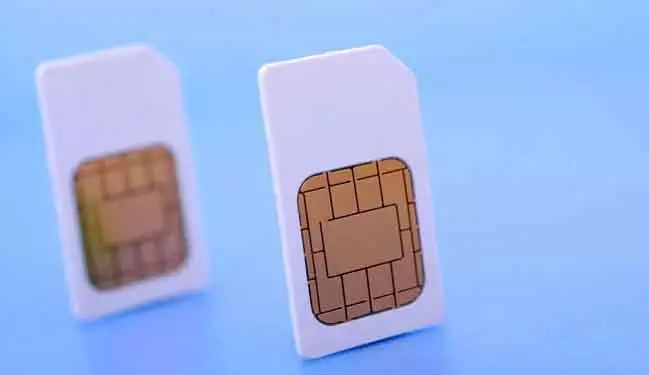 ભુવનેશ્વરમાં 12 સિમ બોક્સ, 100 સિમ કાર્ડ જપ્ત; બે ઝડપાયા હતા Bhubaneswar में 12 SIM बॉक्स, 100 SIM कार्ड ज़ब्त किए गए; दो पकड़े गए