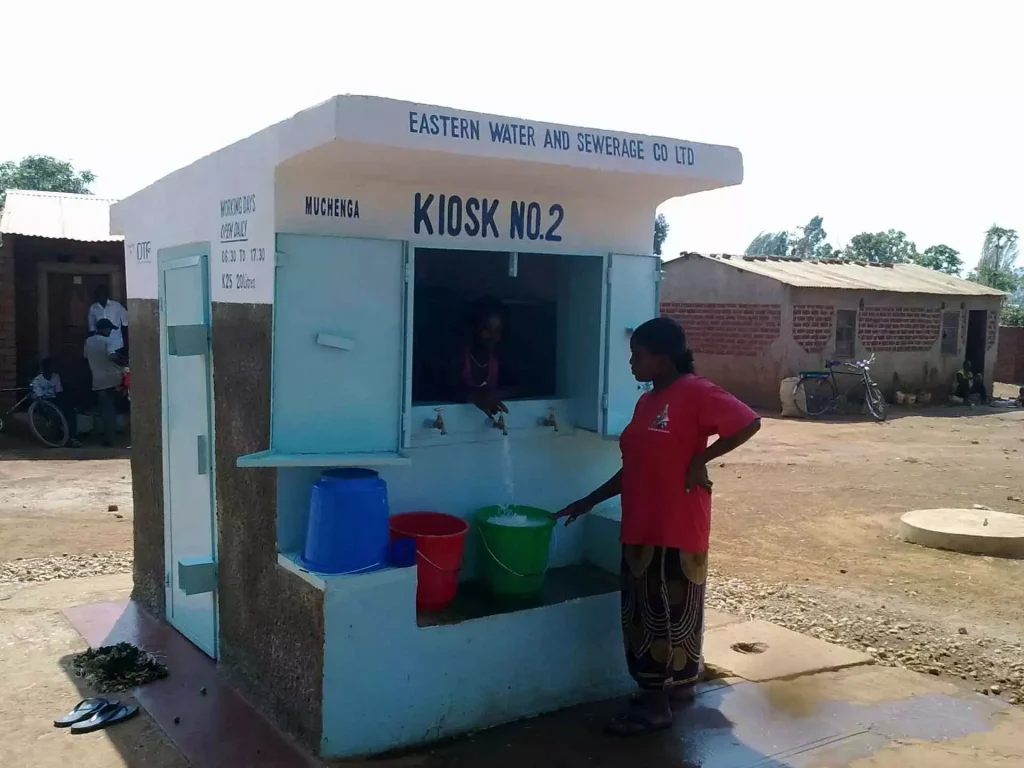 गर्मी में बंद हो रहे पानी के kiosks , लोगों को परेशानी