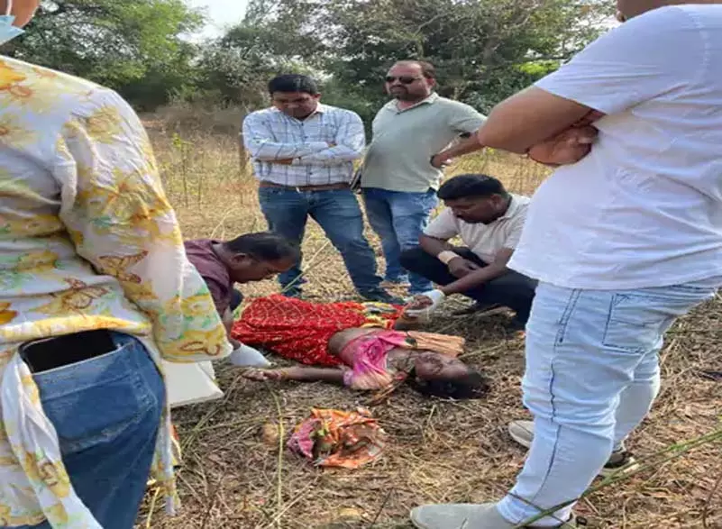 માનસિક રીતે બીમાર પત્નીની હત્યા, પતિની ધરપકડ मानसिक रूप से बीमार पत्नी की कर दी हत्या, पति गिरफ्तार