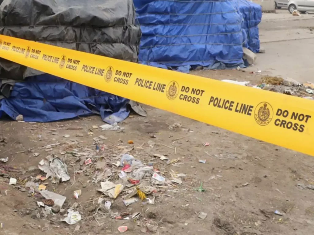 हैदराबाद के Tolichowki में मचान गिरने से 3 मज़दूरों की मौत