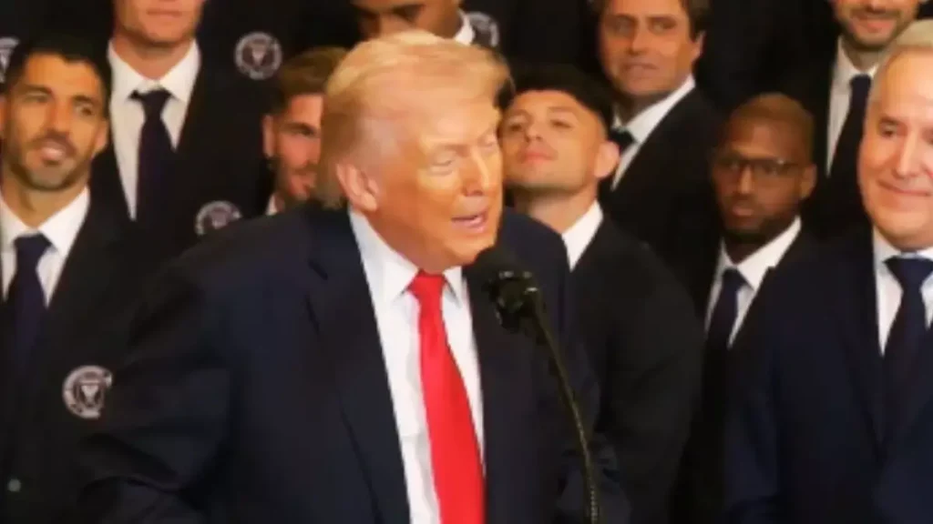 'ईरान सख्त है और वे लड़ना चाहते हैं': ट्रंप ने माना कि तेहरान से दबाव