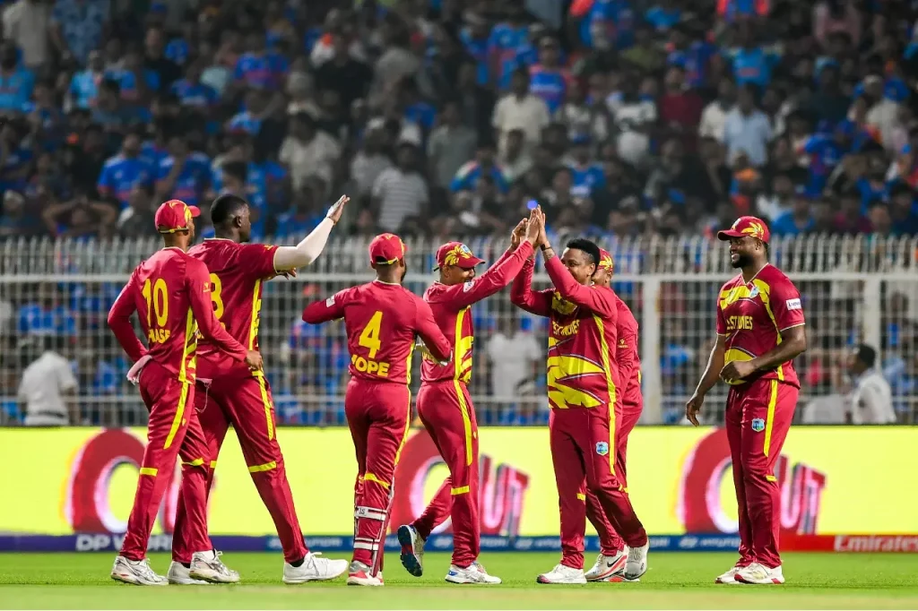 T20 WC: मिडिल ईस्ट ट्रैवल रुकावट के बाद WI टीम चार्टर्ड फ्लाइट से लौटेगी