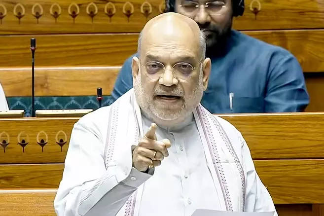 પીએમ મોદીએ એચએમ શાહના લોકસભા ભાષણની પ્રશંસા કરી હતી HM Shah के लोकसभा भाषण की पीएम मोदी ने सराहना की