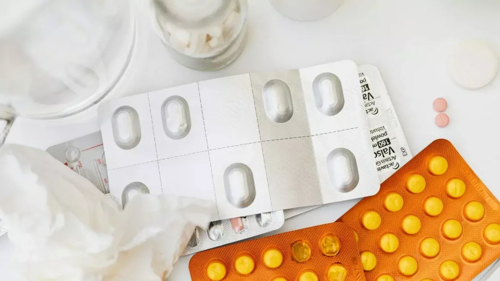 વિક્રેતાઓ તેલંગાણાની હોસ્પિટલોને પુરવઠો બંધ કરે છે विक्रेताओं ने तेलंगाना के अस्पतालों को आपूर्ति रोक दी