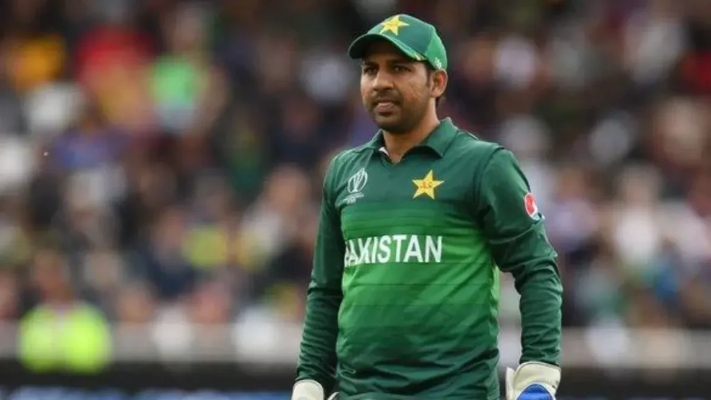 Sports: पाकिस्तान क्रिकेट से सरफराज अहमद का संन्यास