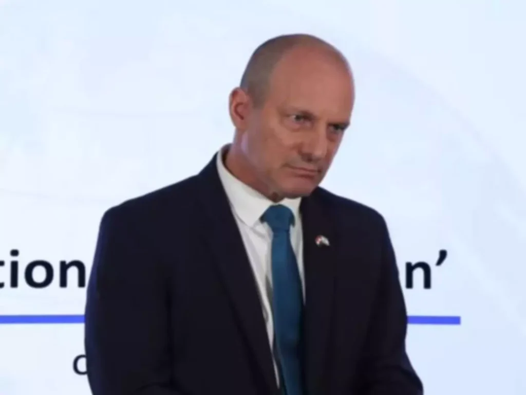 Reuven Azar ने कहा- ईरान अपनी ज़िद पर अड़ा है, संघर्ष तीसरे हफ़्ते में