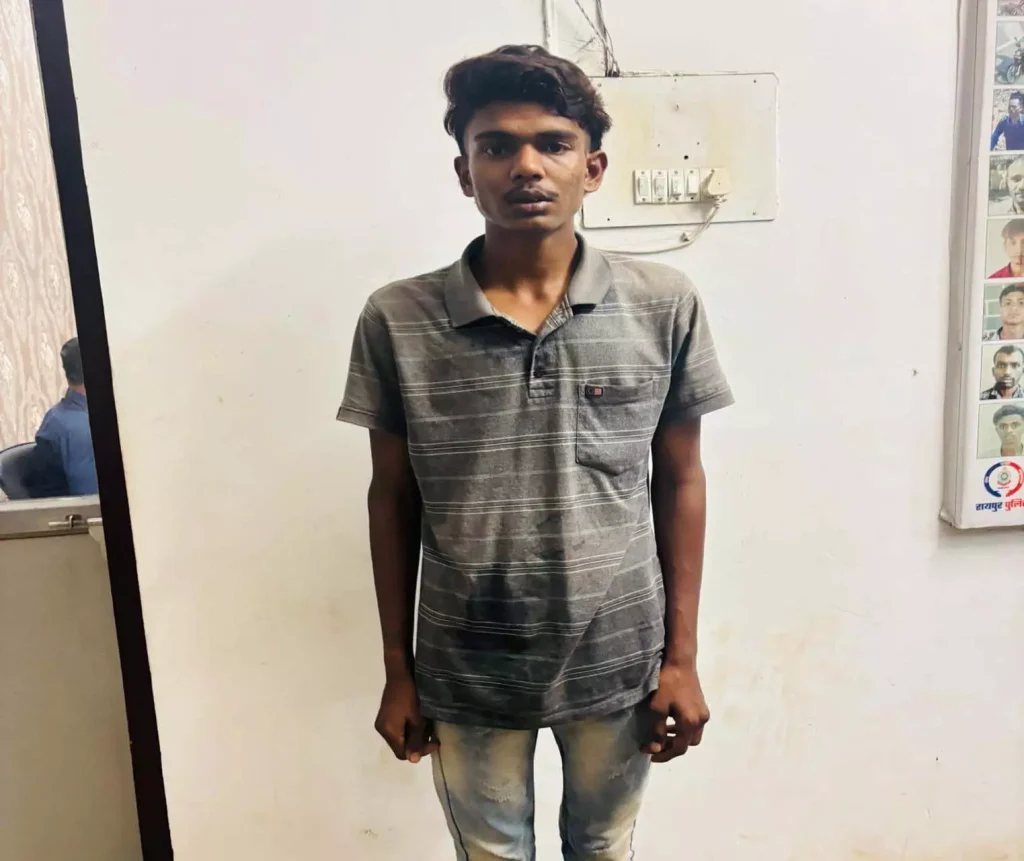 गिनीदेवी गोयल मनीपाल हॉस्पिटल ऑफिस से चोरी का आरोपी रूद्रांश श्रीवास्तव...