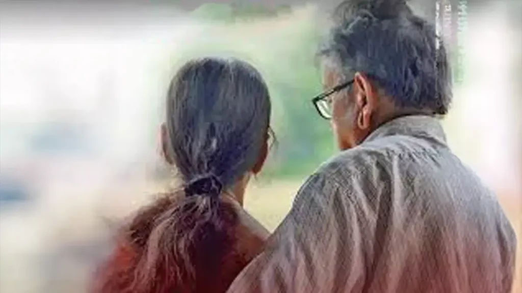 Telangana: बुज़ुर्ग माता-पिता की उपेक्षा पर सरकारी कर्मचारियों की 10% सैलरी कटौती...