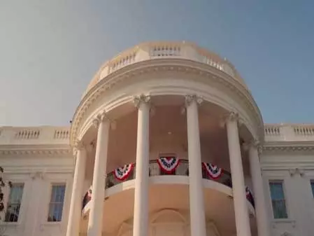 વ્હાઇટ હાઉસે સત્તાવાર મોબાઇલ એપ લોન્ચ કરી, ટ્રમ્પ વહીવટીતંત્ર પાસેથી મળશે સીધી માહિતી… व्हाइट हाउस ने लॉन्च किया आधिकारिक मोबाइल ऐप, ट्रंप प्रशासन से मिलेगा सीधा...