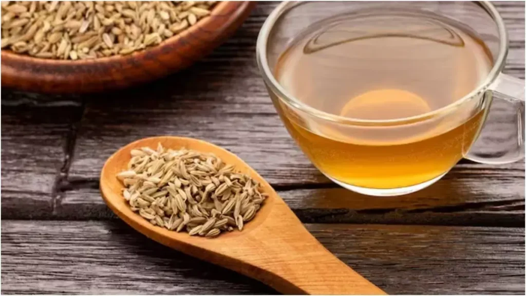 વરિયાળીનું પાણી: ઘણા સ્વાસ્થ્ય લાભો સાથે, તેને બનાવવાની સરળ રીત જાણો सौंफ का पानी: कई हेल्थ बेनिफिट्स के साथ, जानें इसे बनाने का आसान तरीका