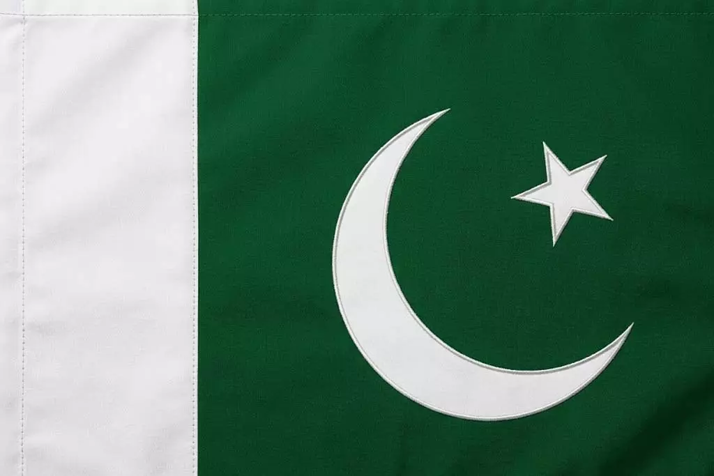 ઈરાન-ઈઝરાયેલ વિવાદમાં મધ્યસ્થી બનવા આતુરઃ પાકિસ્તાન ईरान-इजरायल विवाद में मध्यस्थ बनने के लिए बेकरार: Pakistan