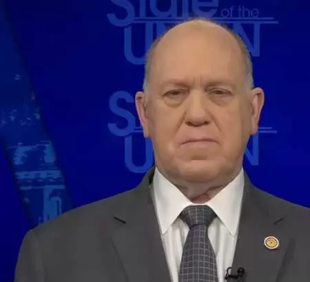 યુએસ ફંડિંગ વિવાદ એરપોર્ટ, TSA કર્મચારીઓના પગારને અસર કરે છે… अमेरिकी फंडिंग विवाद से हवाई अड्डों पर असर, टीएसए कर्मचारियों का वेतन...