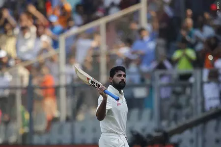 મુરલી વિજય: પિતાની ઠપકોથી ડૂબી ગયો, સંઘર્ષના આધારે 17 વર્ષની ઉંમરે ઘર છોડ્યું… मुरली विजय: चुभ गई पिता की डांट, 17 साल की उम्र में छोड़ा घर, संघर्ष के दम पर...