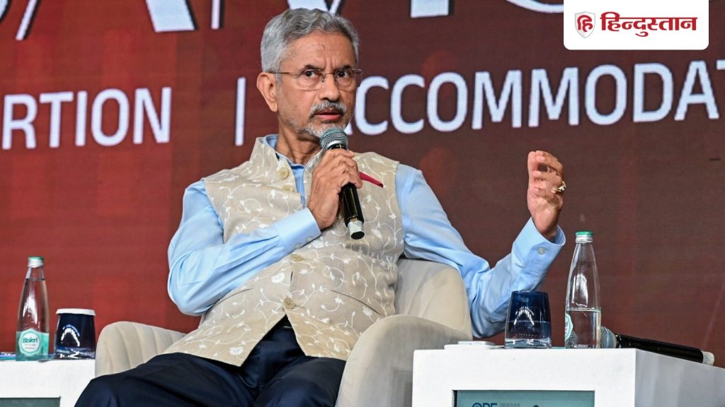 ભારતે તેના જહાજો હોર્મુઝમાંથી બહાર કાઢ્યા, ઈરાનને સમજાવ્યું; જયશંકરે યુક્તિ કહી भारत होर्मुज से निकाल लाया अपने जहाज, ईरान को मना लिया; जयशंकर ने बताई तरकीब