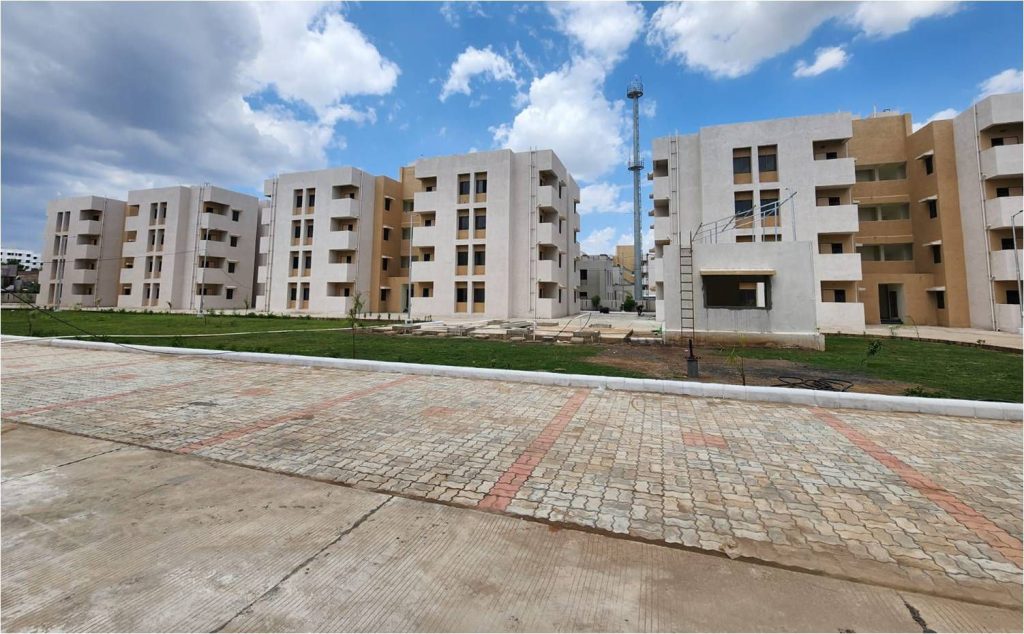 અમદાવાદમાં PM મોદી રૂ. ૪,૬૪૦ કરોડના 32 પ્રોજેક્ટ્સનું કરશે લોકાર્પણ અને… અમદાવાદમાં PM મોદી રૂ. ૪,૬૪૦ કરોડના 32 પ્રોજેક્ટ્સનું કરશે લોકાર્પણ અને...