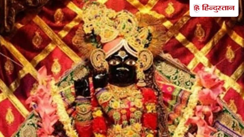 बांके बिहारी मंदिर के आचार्य ने बताया-होलिका दहन कब, ग्रहण के कारण मंदिर...